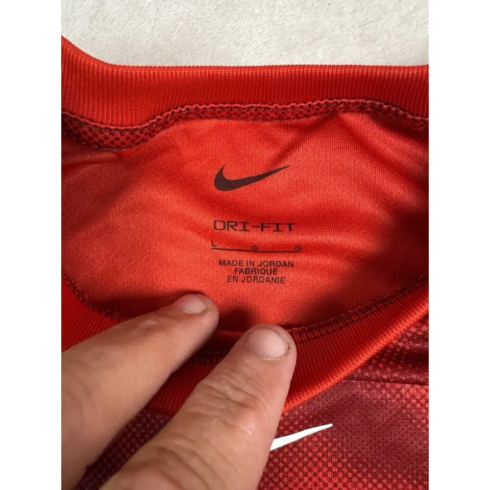 Nike Dri-FIT Boys Large Red Graphic Short Sleeve Athletic Shirt Swoosh